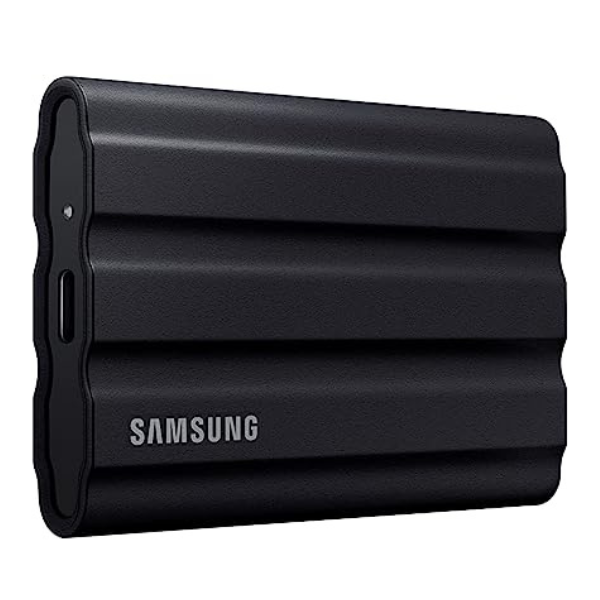 SAMSUNG T7 Shield 4TB Portable SSD - 1050MB/s